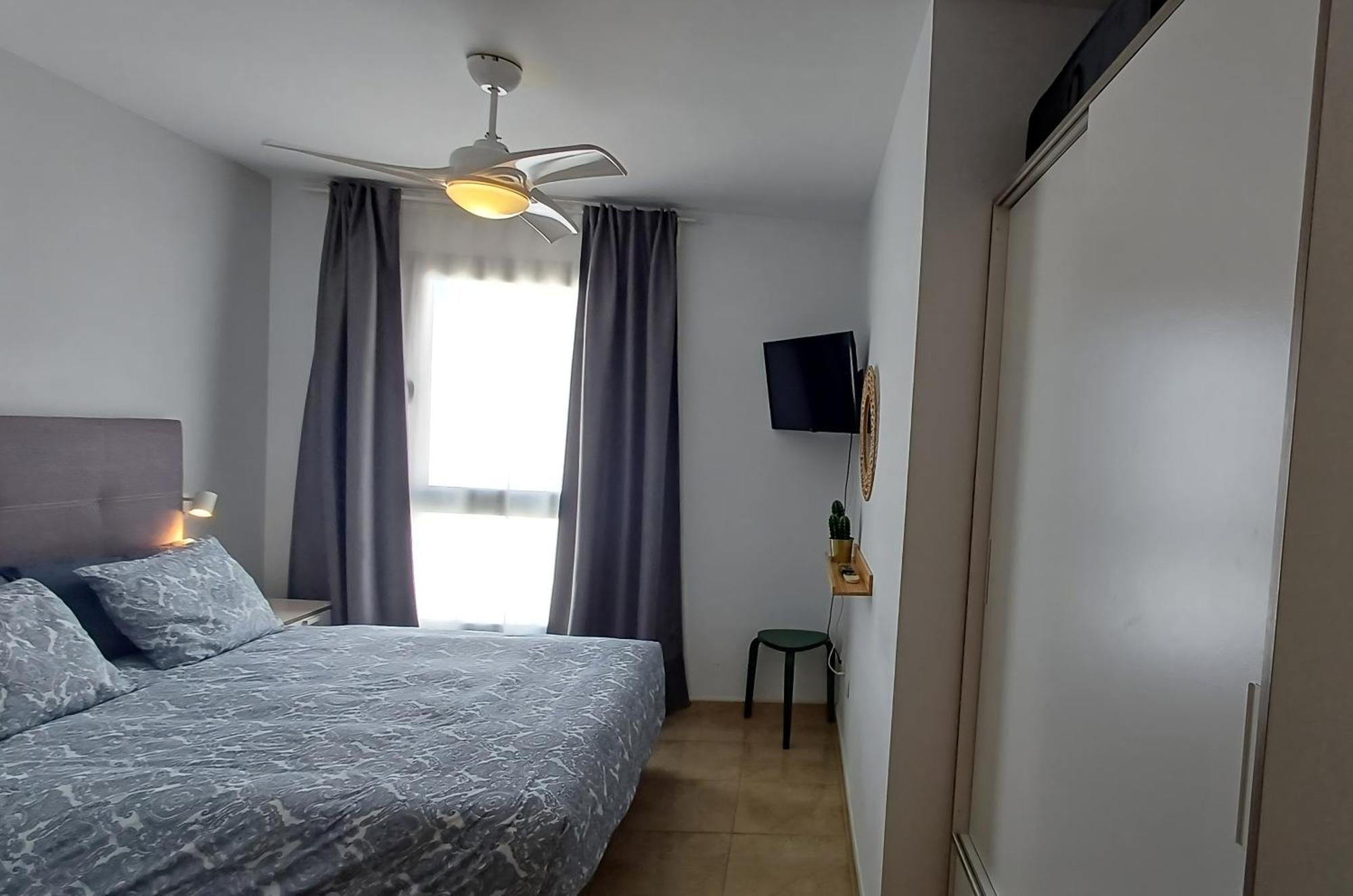 Modern House With 2 Bedrooms Near The Beach Castillo del Romeral Exteriör bild